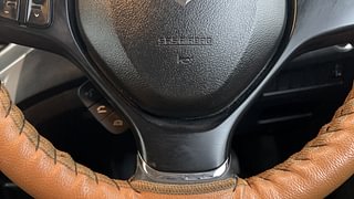 Used 2022 Maruti Suzuki Baleno [2019-2022] Zeta Petrol Petrol Manual top_features Airbags