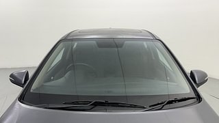 Used 2019 Hyundai Verna [2017-2020] 1.6 VTVT SX + AT Petrol Automatic exterior FRONT WINDSHIELD VIEW