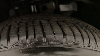Used 2022 Tata Tiago XZA+ AMT Petrol Automatic tyres RIGHT FRONT TYRE TREAD VIEW