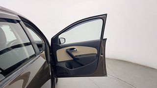 Used 2017 Volkswagen Ameo [2016-2020] Comfortline 1.2L (P) Petrol Manual interior RIGHT FRONT DOOR OPEN VIEW