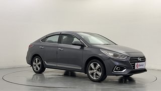Used 2019 Hyundai Verna [2017-2020] 1.6 VTVT SX + AT Petrol Automatic exterior RIGHT FRONT CORNER VIEW