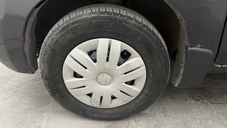 Used 2020 Maruti Suzuki Alto 800 Vxi Plus Petrol Manual tyres LEFT FRONT TYRE RIM VIEW