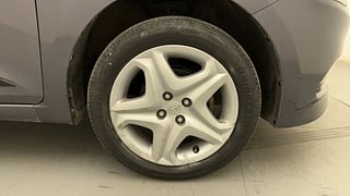 Used 2017 Hyundai Elite i20 [2014-2018] Asta 1.2 Petrol Manual tyres RIGHT FRONT TYRE RIM VIEW