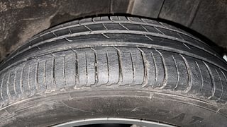 Used 2019 Renault Triber RXZ Petrol Manual tyres LEFT REAR TYRE TREAD VIEW