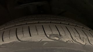 Used 2022 Maruti Suzuki XL6 Alpha AT Petrol Petrol Automatic tyres RIGHT FRONT TYRE TREAD VIEW