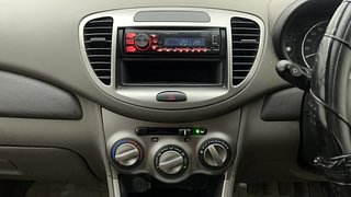 Used 2013 Hyundai i10 [2010-2016] Era Petrol Petrol Manual interior MUSIC SYSTEM & AC CONTROL VIEW