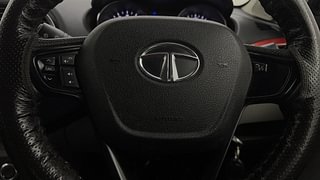Used 2020 Tata Tiago [2016-2020] Revotron XZ Petrol Manual top_features Steering mounted controls