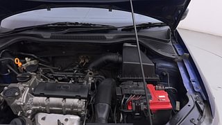 Used 2013 Volkswagen Polo [2010-2014] Highline1.2L (P) Petrol Manual engine ENGINE LEFT SIDE HINGE & APRON VIEW