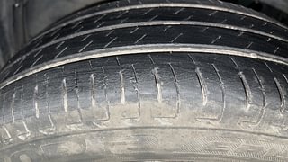 Used 2018 honda Amaze 1.2 S i-VTEC Petrol Manual tyres LEFT FRONT TYRE TREAD VIEW