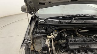 Used 2019 Honda Amaze [2018-2021] 1.2 VX i-VTEC Petrol Manual engine ENGINE RIGHT SIDE HINGE & APRON VIEW