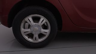 Used 2012 Hyundai i20 [2008-2012] Sportz 1.2 Petrol Manual tyres RIGHT REAR TYRE RIM VIEW