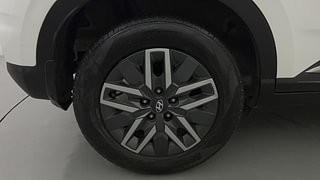 Used 2021 Hyundai Venue [2019-2022] SX 1.0  Turbo iMT Petrol Manual tyres RIGHT REAR TYRE RIM VIEW