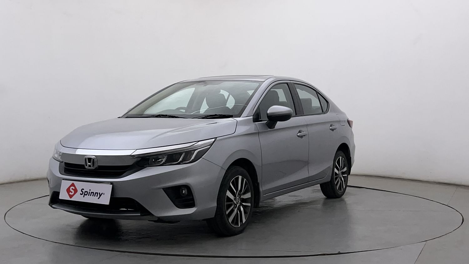 LEFT FRONT CORNER VIEW