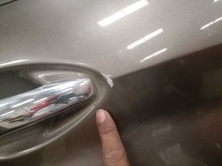 Used 2022 Maruti Suzuki XL6 [2019-2022] Zeta AT Petrol Petrol Automatic dents MINOR SCRATCH