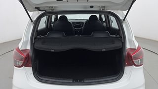 Used 2018 Hyundai Grand i10 Magna 1.2 Kappa VTVT Petrol Manual interior DICKY INSIDE VIEW