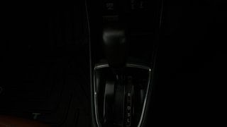 Used 2020 honda Amaze 1.5 VX CVT i-DTEC Diesel Automatic interior GEAR  KNOB VIEW