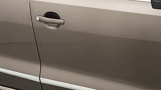 Used 2016 Volkswagen Polo [2014-2020] Highline 1.5 (D) Diesel Manual dents MINOR SCRATCH