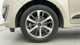 Used 2021 Ford Figo Aspire [2019-2021] Titanium Plus 1.2 Ti-VCT Petrol Manual tyres LEFT FRONT TYRE RIM VIEW