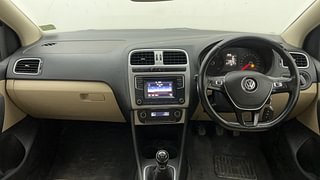 Used 2016 Volkswagen Polo [2014-2020] Highline 1.5 (D) Diesel Manual interior DASHBOARD VIEW