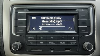 Used 2017 Volkswagen Polo [2014-2020] Highline 1.5 (D) Diesel Manual top_features Touch screen infotainment system