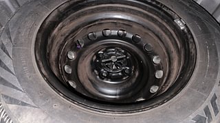 Used 2013 Nissan Sunny [2011-2014] XL Petrol Manual tyres SPARE TYRE VIEW