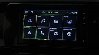 Used 2020 honda Amaze 1.5 VX CVT i-DTEC Diesel Automatic top_features Integrated (in-dash) music system