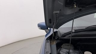 Used 2018 Maruti Suzuki Baleno [2015-2019] Zeta Petrol Petrol Manual engine ENGINE RIGHT SIDE HINGE & APRON VIEW
