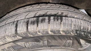 Used 2018 Datsun Redi-GO [2015-2019] S 1.0 AMT Petrol Automatic tyres LEFT REAR TYRE TREAD VIEW