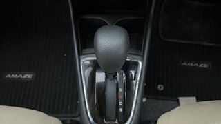 Used 2021 honda Amaze 1.2 VX CVT i-VTEC Petrol Automatic interior GEAR  KNOB VIEW