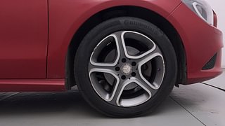 Used 2015 Mercedes-Benz CLA [2015-2019] 200 Sport Petrol Automatic tyres RIGHT FRONT TYRE RIM VIEW