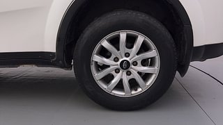 Used 2015 Mahindra XUV500 [2015-2018] W10 Diesel Manual tyres LEFT REAR TYRE RIM VIEW