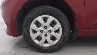 Used 2016 Hyundai Elite i20 [2014-2018] Sportz 1.4 CRDI Diesel Manual tyres LEFT FRONT TYRE RIM VIEW