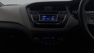 Used 2016 Hyundai Elite i20 [2014-2018] Sportz 1.4 CRDI Diesel Manual interior MUSIC SYSTEM & AC CONTROL VIEW