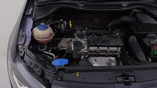 Used 2015 Volkswagen Polo [2015-2019] Comfortline 1.2L (P) Petrol Manual engine ENGINE RIGHT SIDE VIEW
