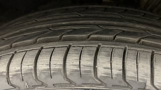 Used 2016 Volkswagen Polo [2014-2020] Highline 1.5 (D) Diesel Manual tyres LEFT FRONT TYRE TREAD VIEW