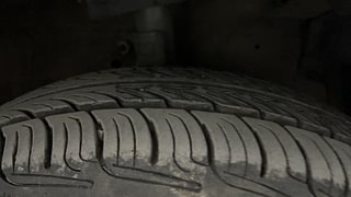 Used 2012 Maruti Suzuki Swift [2011-2017] VDi Diesel Manual tyres RIGHT FRONT TYRE TREAD VIEW