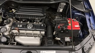 Used 2013 volkswagen Vento 1.6L Highline Petrol Petrol Manual engine ENGINE LEFT SIDE VIEW