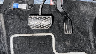 Used 2019 Maruti Suzuki Vitara Brezza [2018-2020] ZDI PLUS AT Dual Tone Diesel Automatic interior PEDALS VIEW