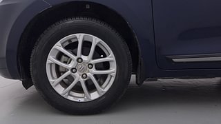 Used 2023 Maruti Suzuki Swift ZXI Petrol Manual tyres LEFT FRONT TYRE RIM VIEW