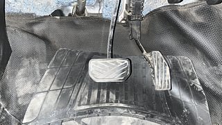 Used 2022 Maruti Suzuki XL6 [2019-2022] Zeta AT Petrol Petrol Automatic interior PEDALS VIEW