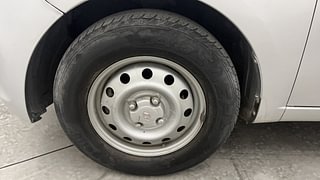 Used 2011 Hyundai i10 [2010-2016] Era Petrol Petrol Manual tyres LEFT FRONT TYRE RIM VIEW