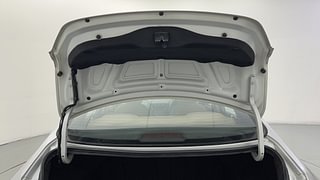 Used 2016 Hyundai Fluidic Verna 4S [2015-2017] 1.6 CRDi SX Diesel Manual interior DICKY DOOR OPEN VIEW