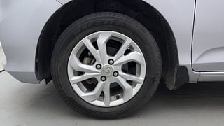 Used 2021 honda Amaze 1.2 VX CVT i-VTEC Petrol Automatic tyres LEFT FRONT TYRE RIM VIEW