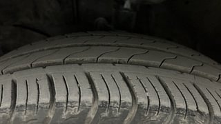 Used 2022 Honda Amaze 1.2 VX i-VTEC Petrol Manual tyres LEFT FRONT TYRE TREAD VIEW