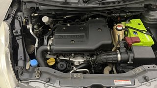 Used 2012 Maruti Suzuki Swift [2011-2017] VDi Diesel Manual engine ENGINE RIGHT SIDE VIEW