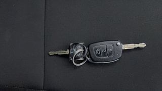 Used 2023 Hyundai New i20 Sportz 1.2 IVT Petrol Automatic extra CAR KEY VIEW