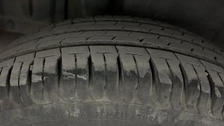 Used 2022 Maruti Suzuki XL6 [2019-2022] Zeta AT Petrol Petrol Automatic tyres RIGHT REAR TYRE TREAD VIEW