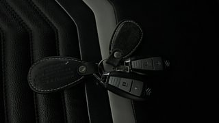 Used 2019 Maruti Suzuki Vitara Brezza [2018-2020] ZDI PLUS AT Dual Tone Diesel Automatic extra CAR KEY VIEW