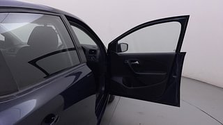 Used 2015 Volkswagen Polo [2015-2019] Comfortline 1.2L (P) Petrol Manual interior RIGHT FRONT DOOR OPEN VIEW