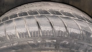Used 2015 Volkswagen Polo [2015-2019] Comfortline 1.2L (P) Petrol Manual tyres LEFT REAR TYRE TREAD VIEW